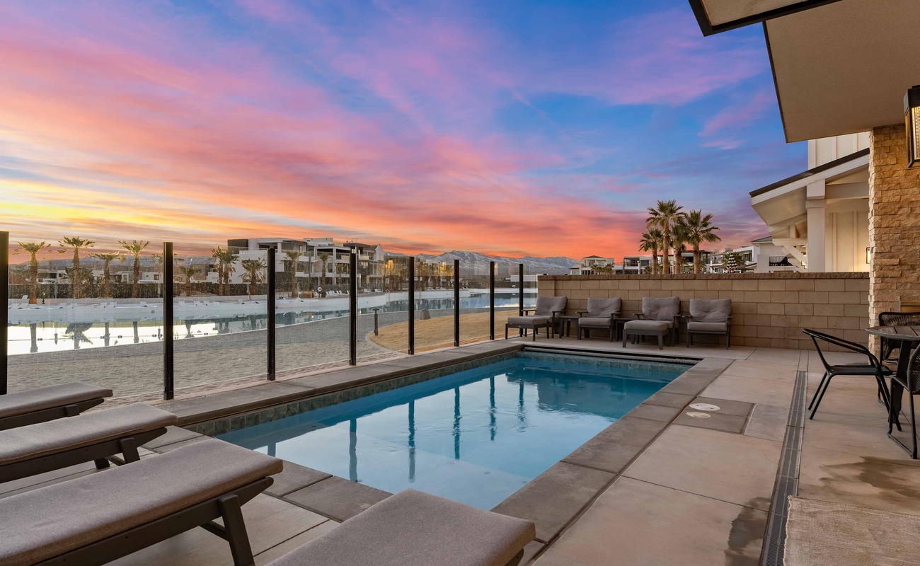 Backyard Private Pool with Direct Lagoon Access