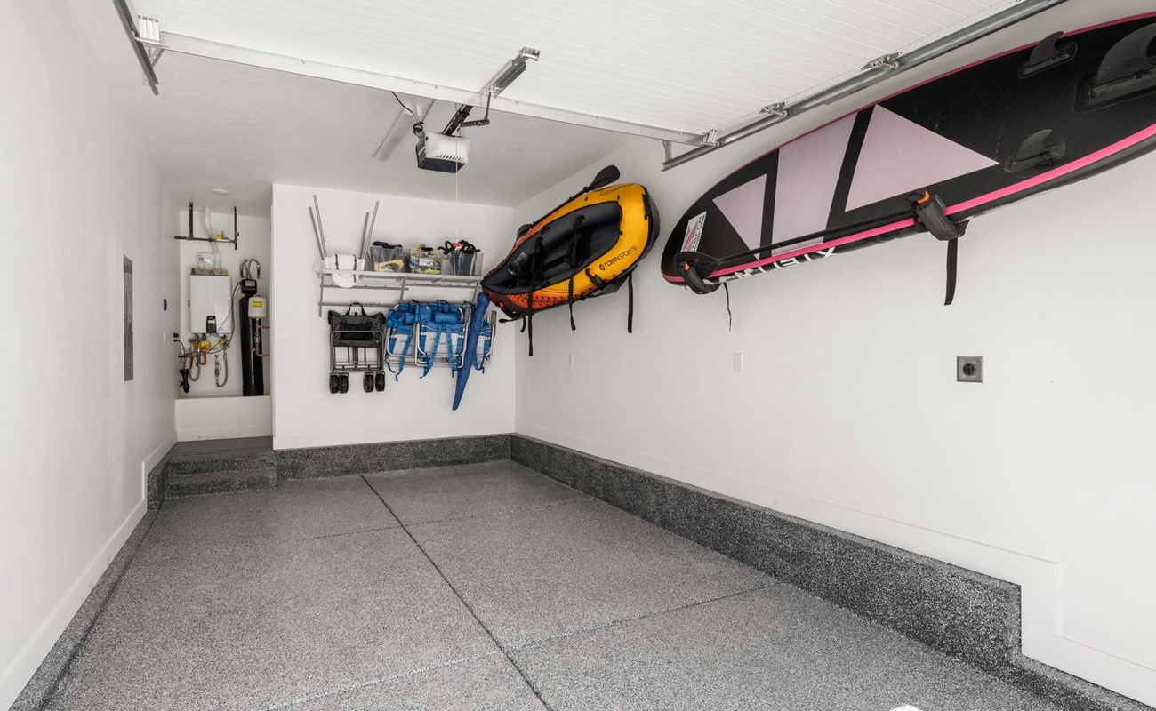 Garage Amenities