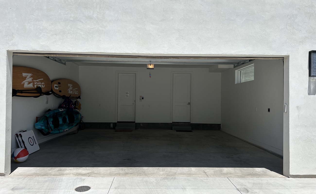 Beach Haven - Garage