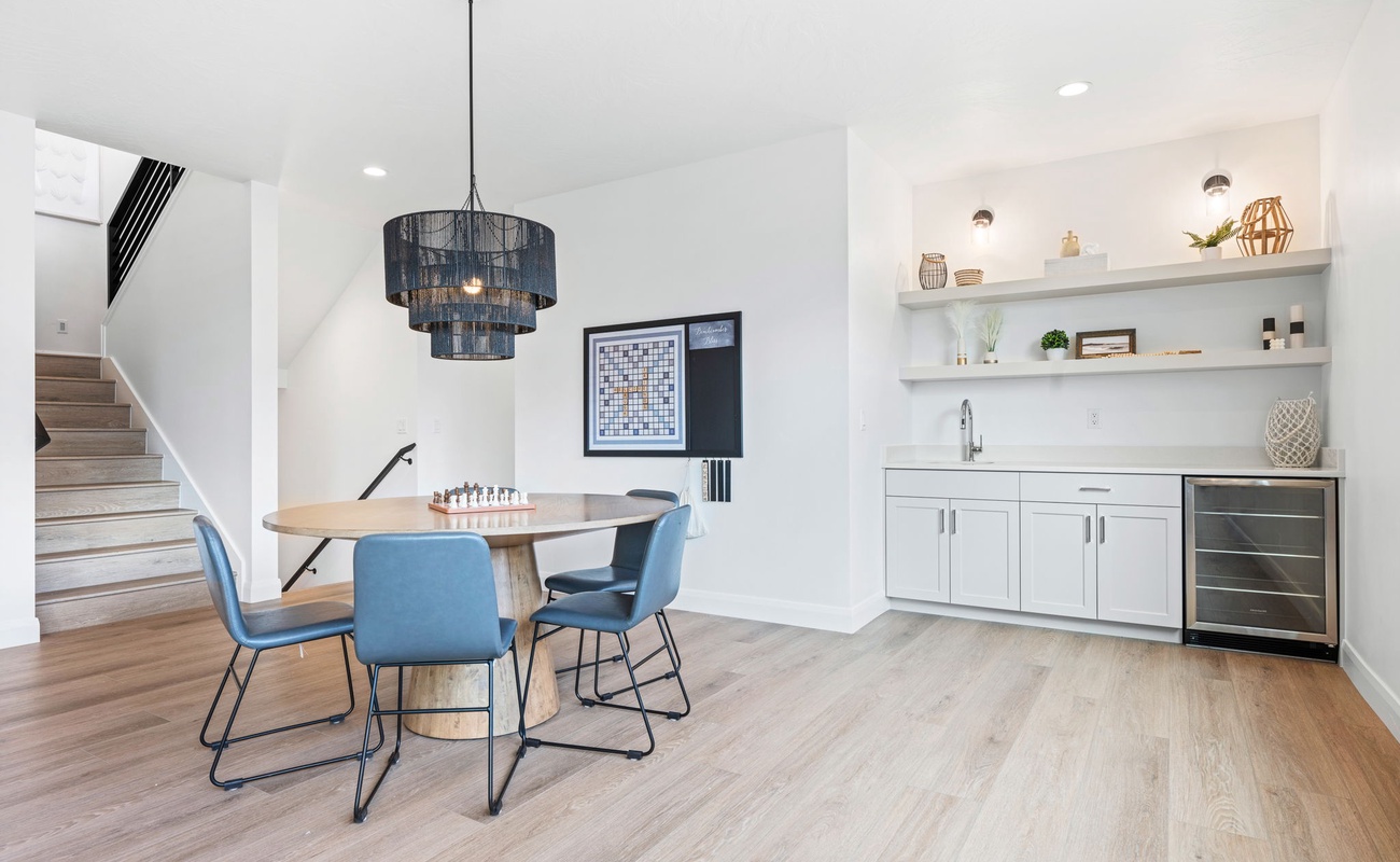 Loft - 2nd Floor, Game Table