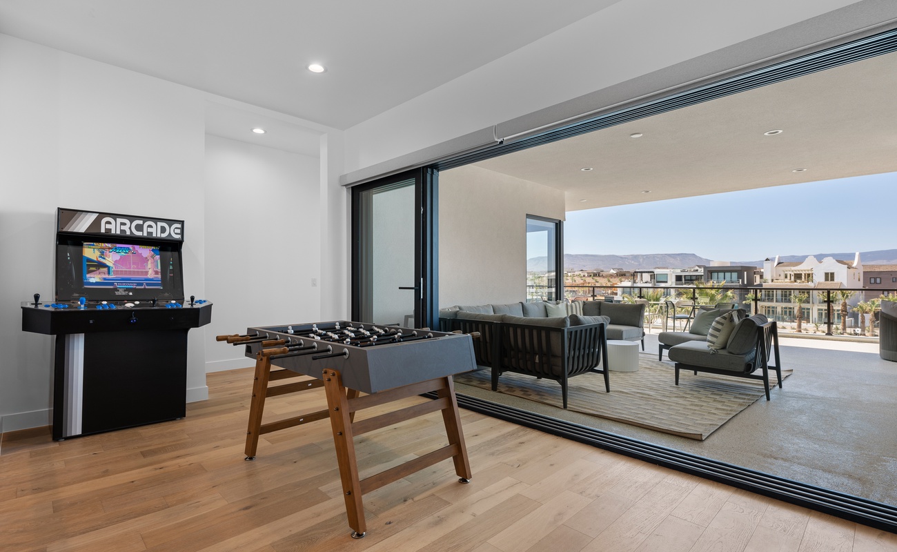 Air Hockey and Arcade