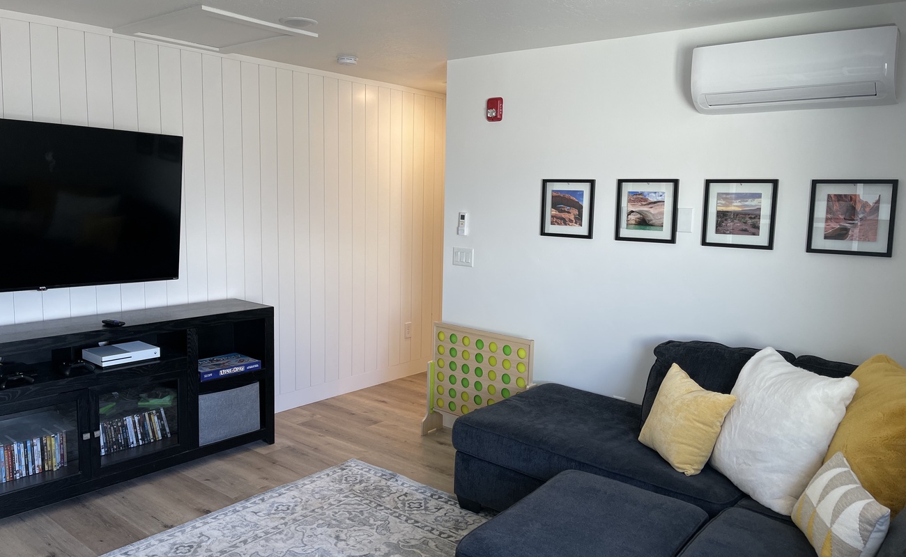 Loft with Full Pull-Out Couch