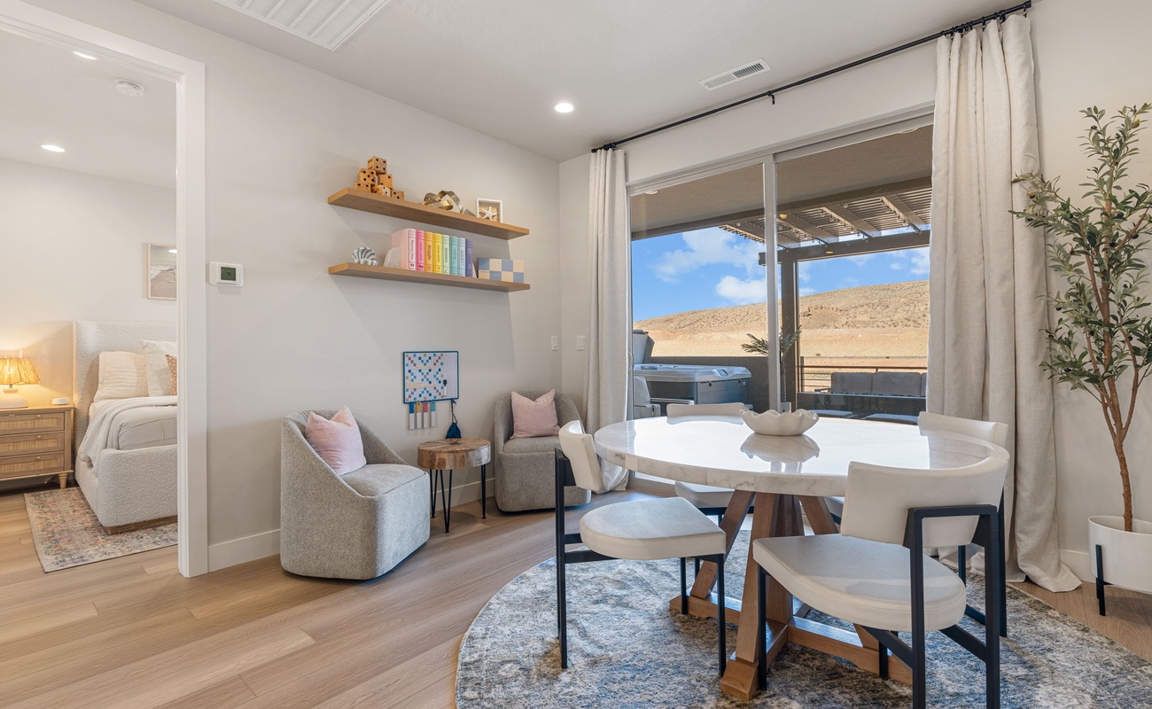 3rd Floor Family Room