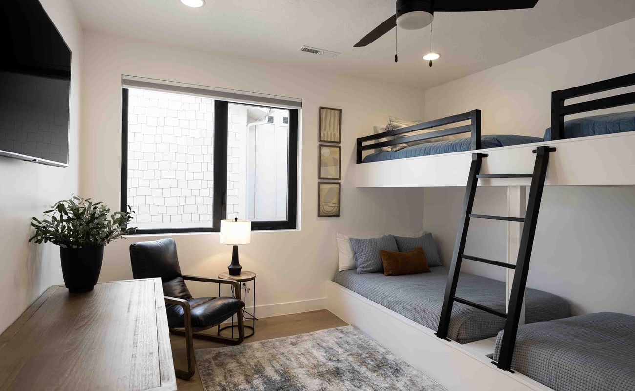 2 Twin/Double Bunk Beds