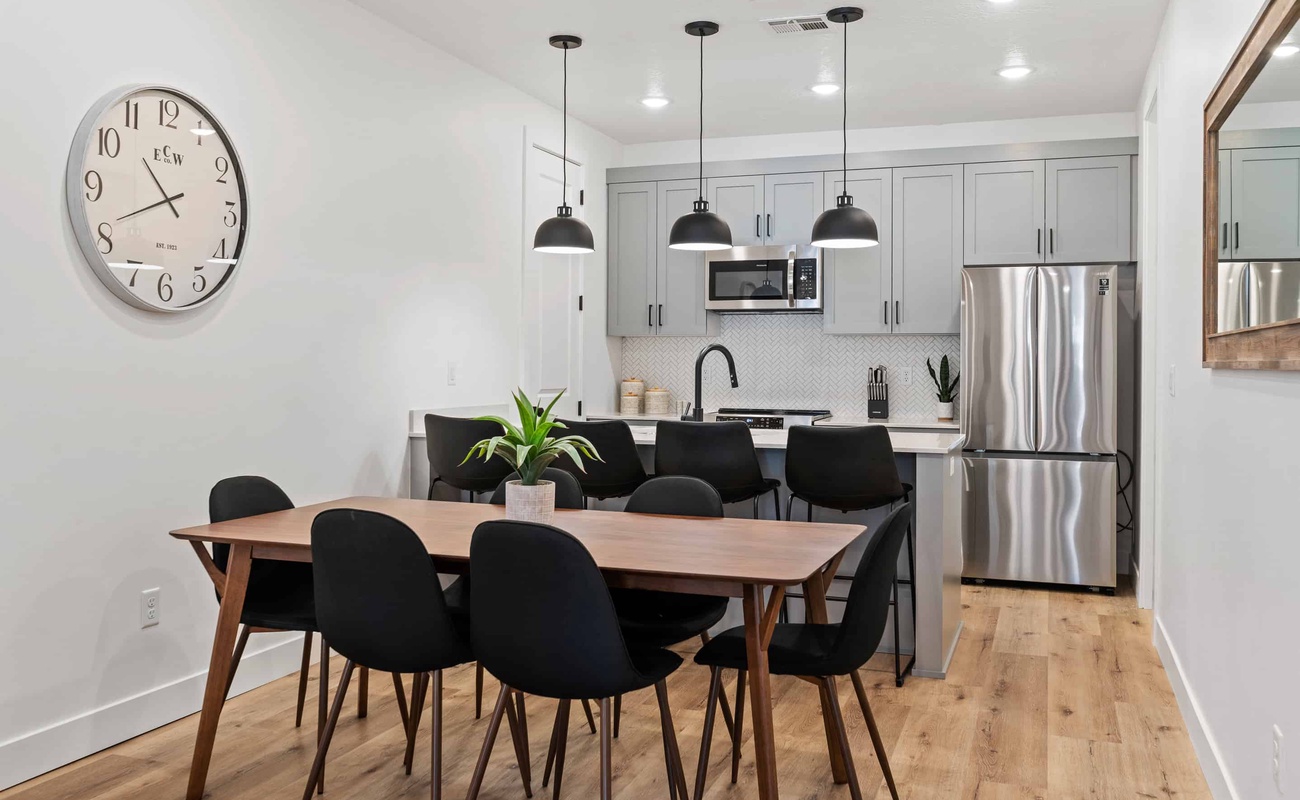 Endless Summer at the Shores #84