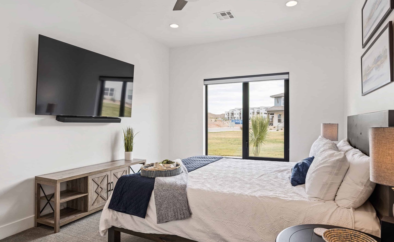 King Bedroom - Ground Floor