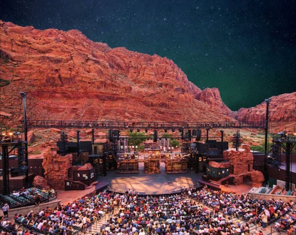 Enjoy 15 percent off Tuacahn Theater Tickets During Your Visit