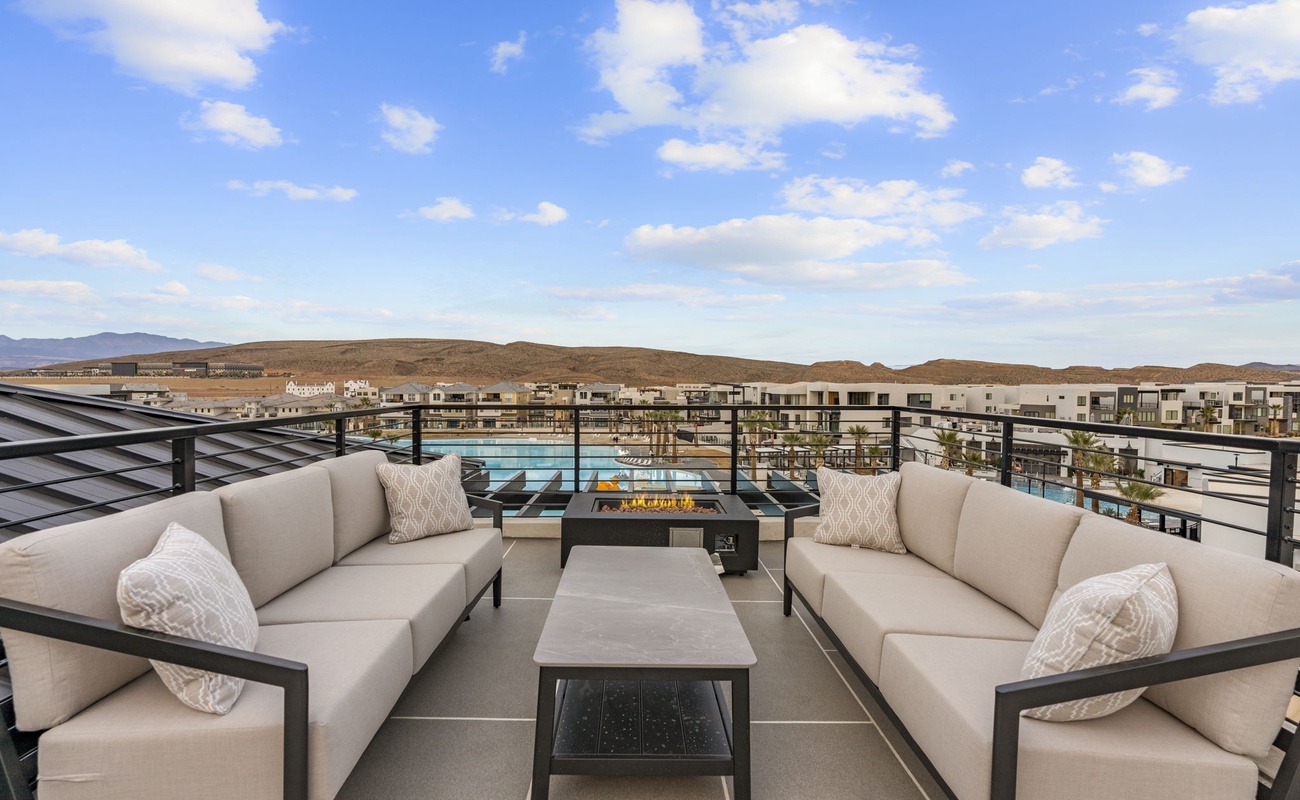 Unit C - Rooftop Deck