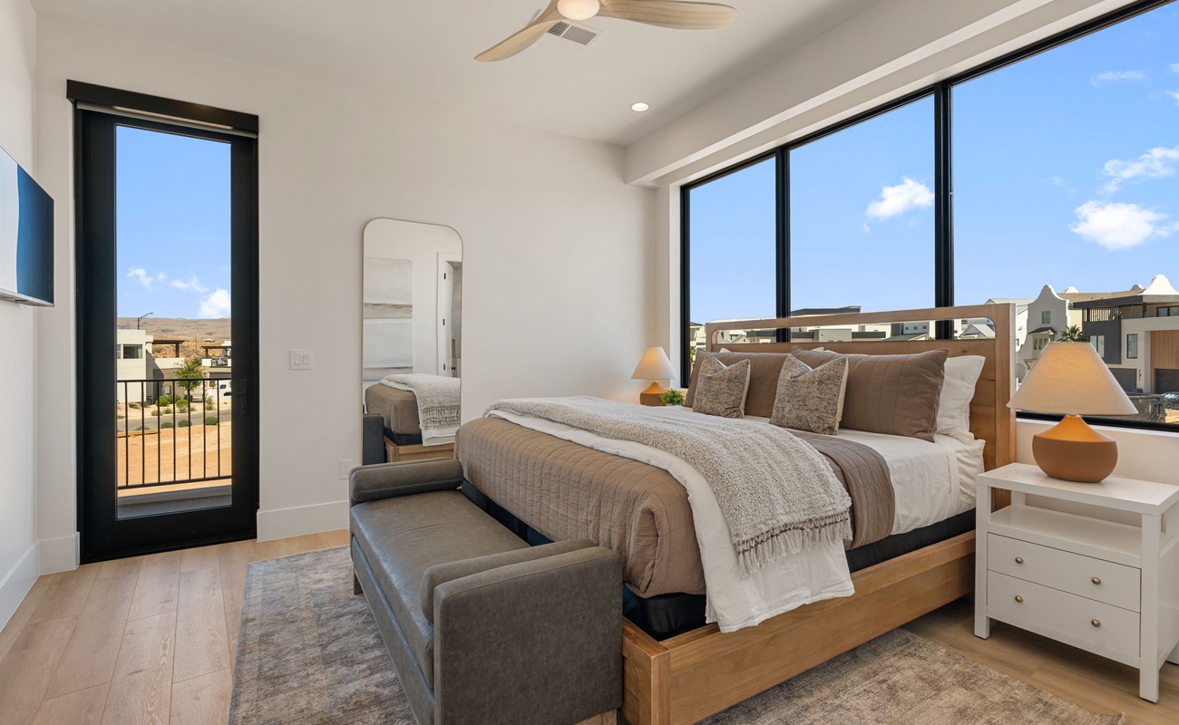Unit A - King Bedroom