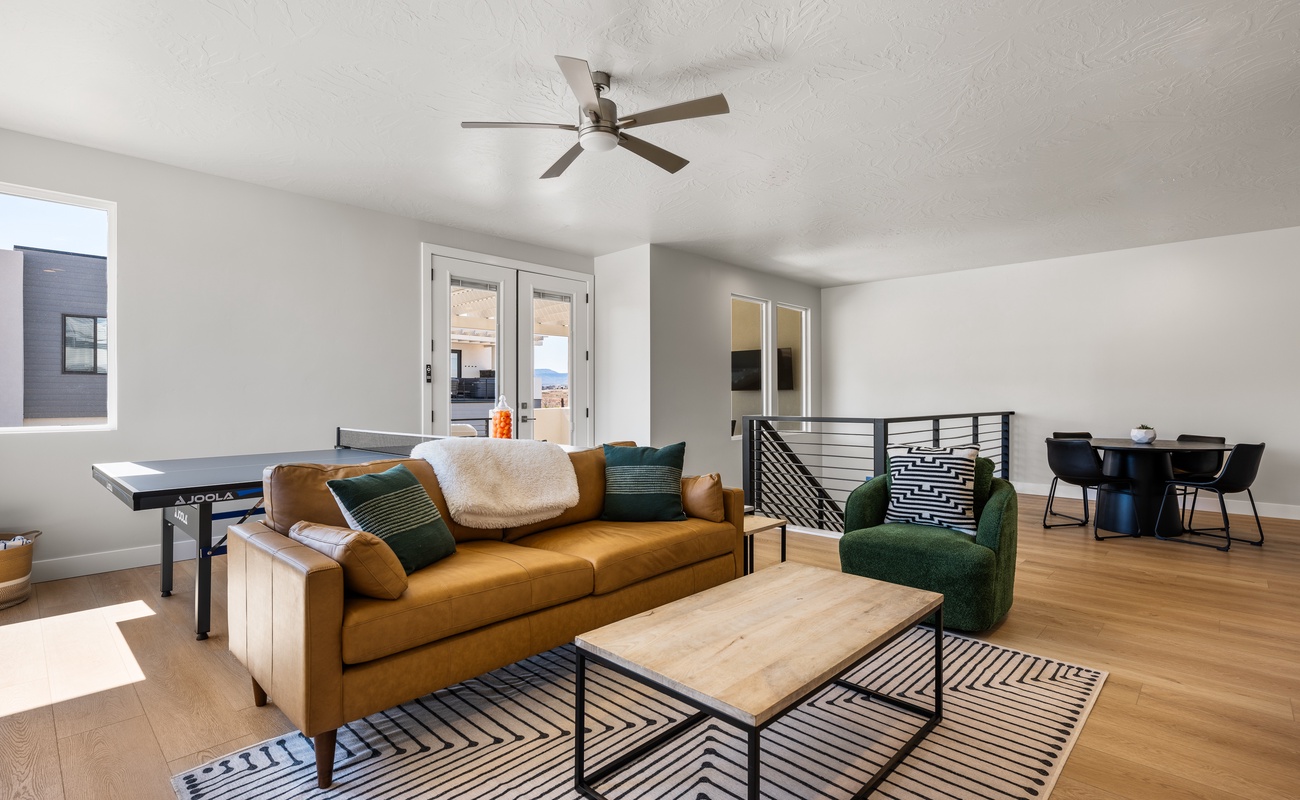 Loft / Ping Pong Table