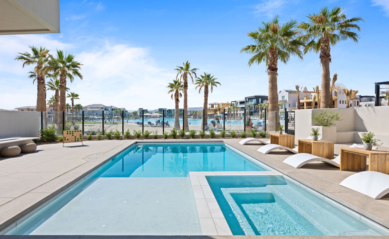 Private Pool and Hot Tub