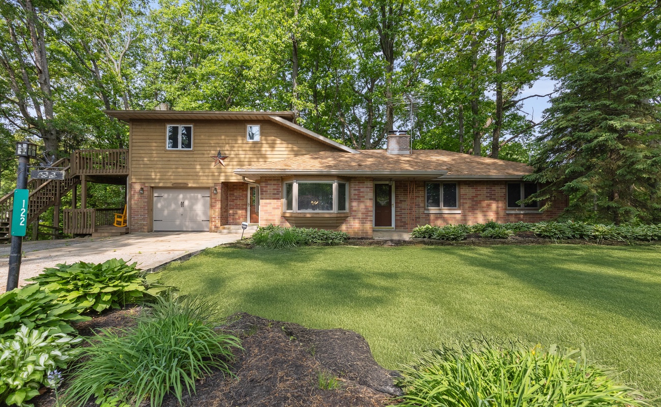 Welcome to Pine Lake Lookout!