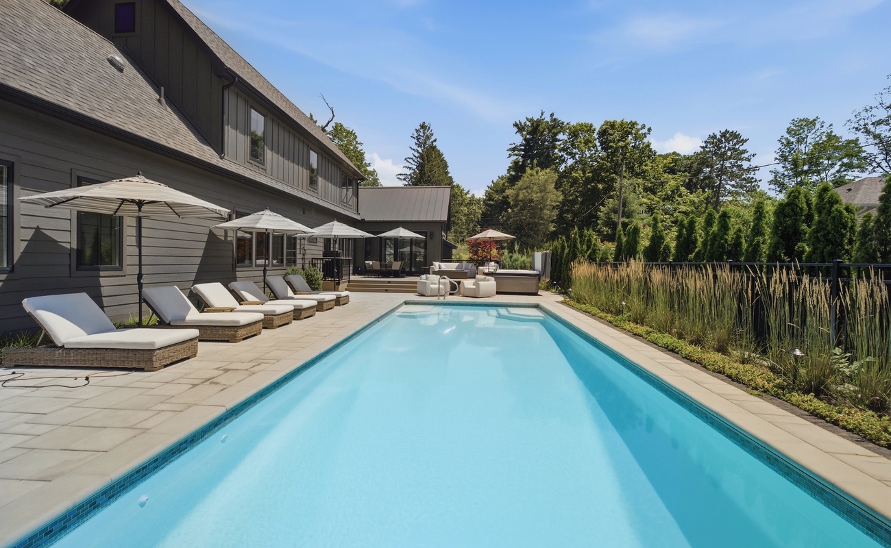 Lakeshore Luxe