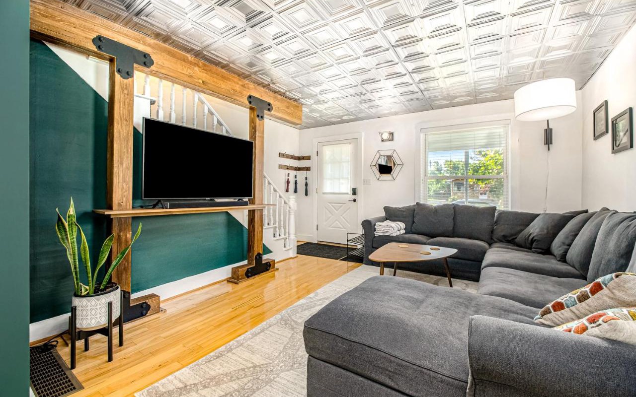 Entry and living room with streaming TV