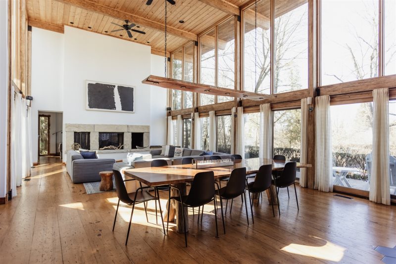 Modern Living at Lake Michigan