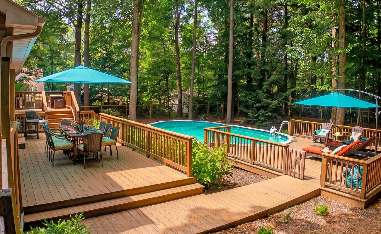 Heated Pool, Large Yard Sawyer MI