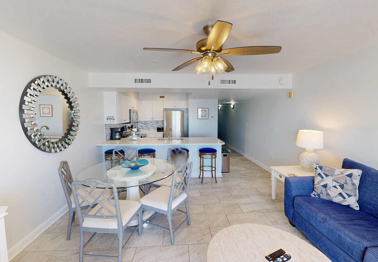 Pelican Isle 503 Photo
