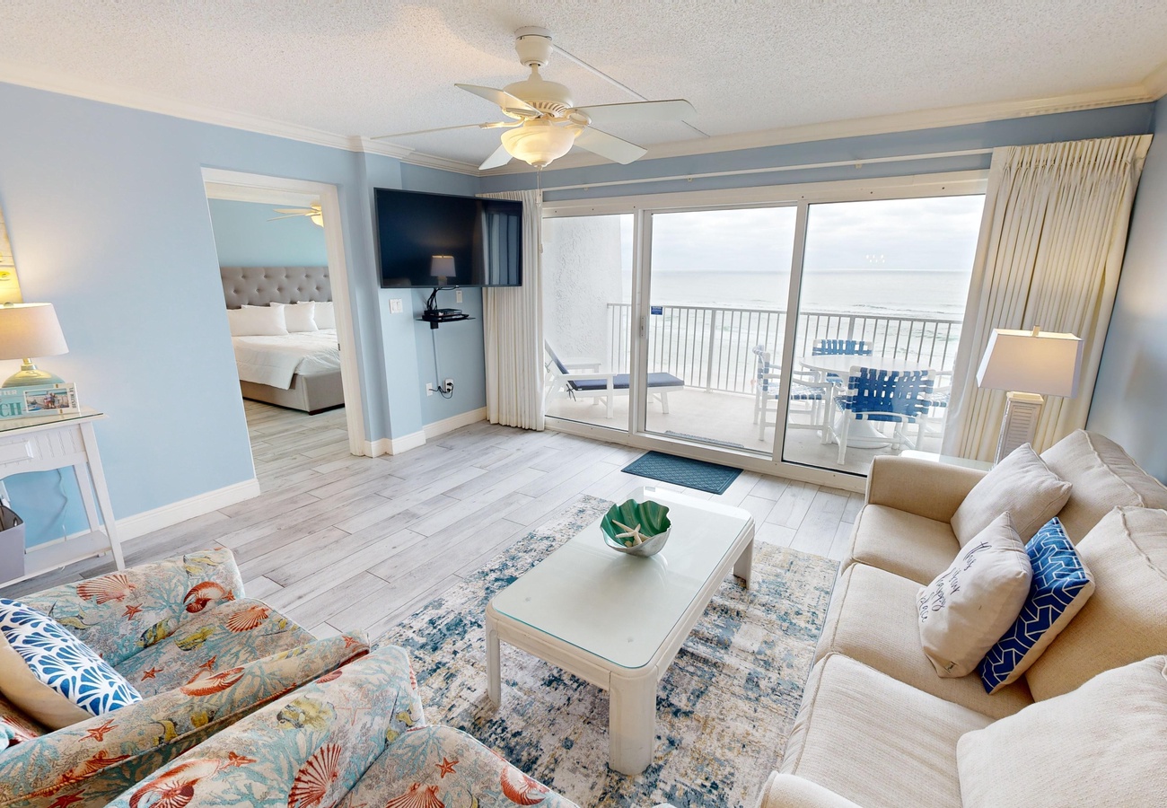 Beach House 401B Photo