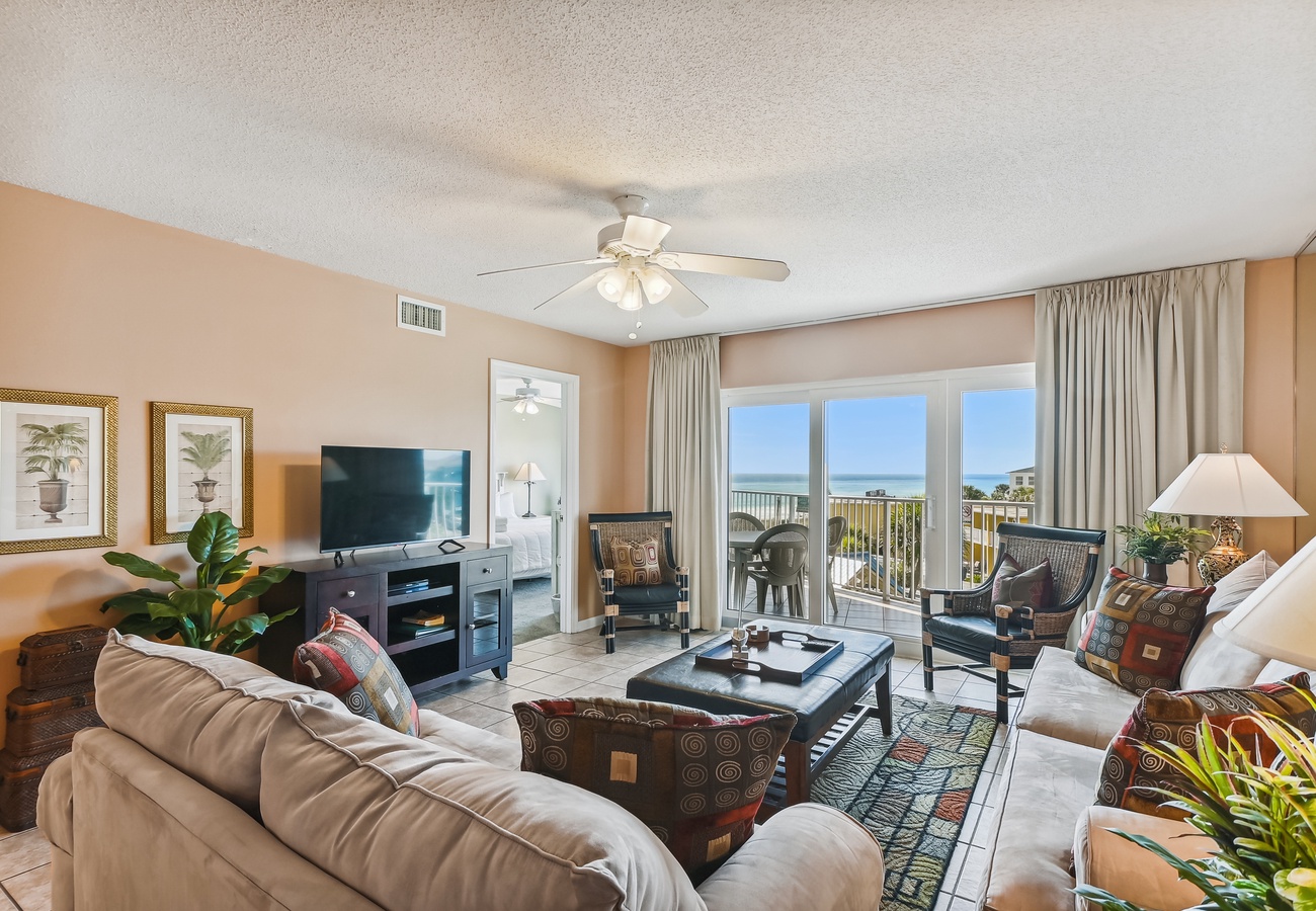 SeaCrest 402 Photo