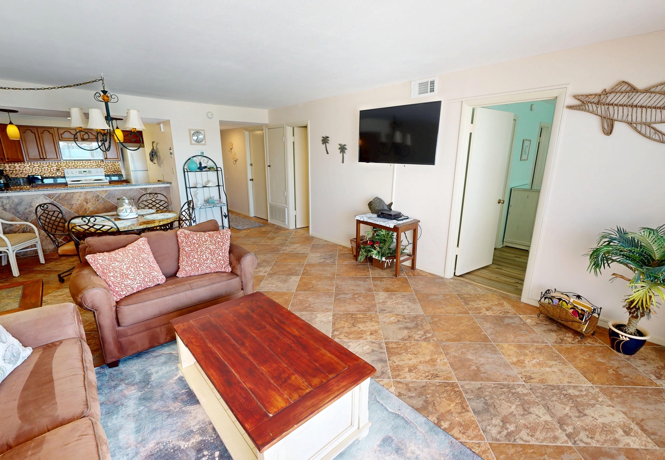 Beach House 401D Photo