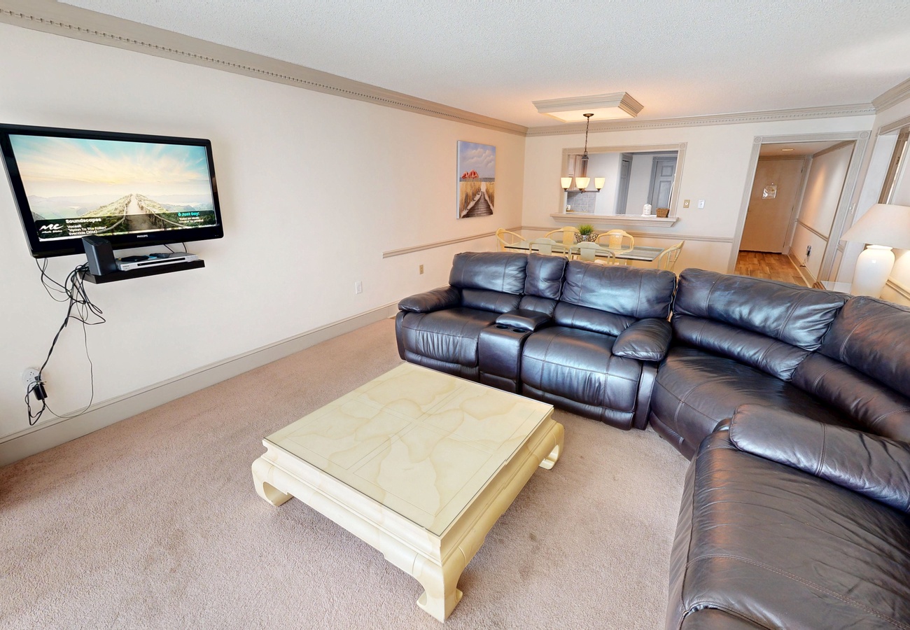 Shoreline Towers 2072 Photo