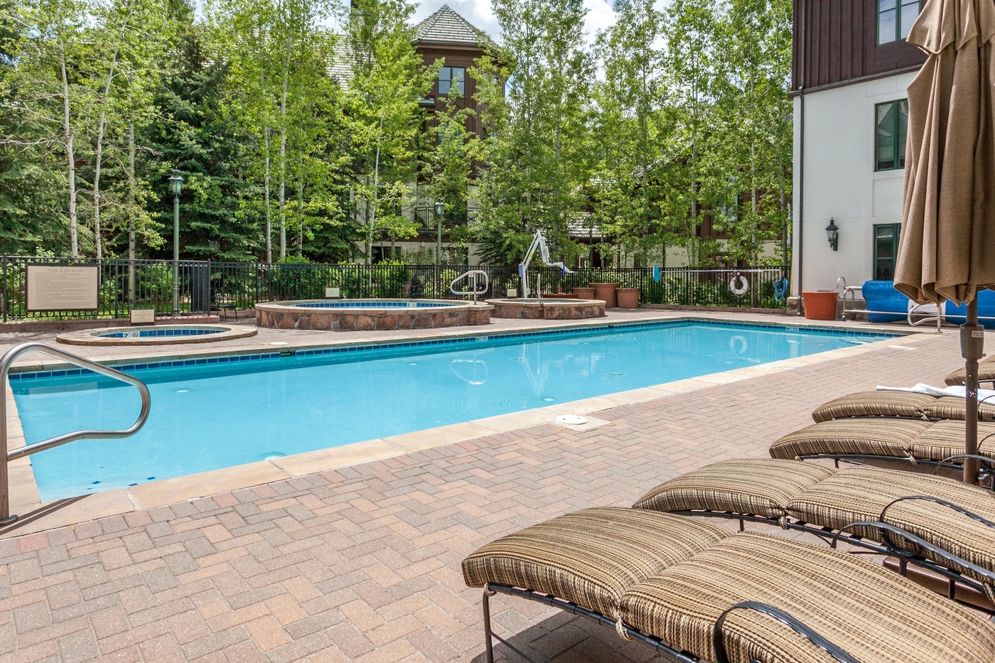 Villa Montane Amenities - Summer