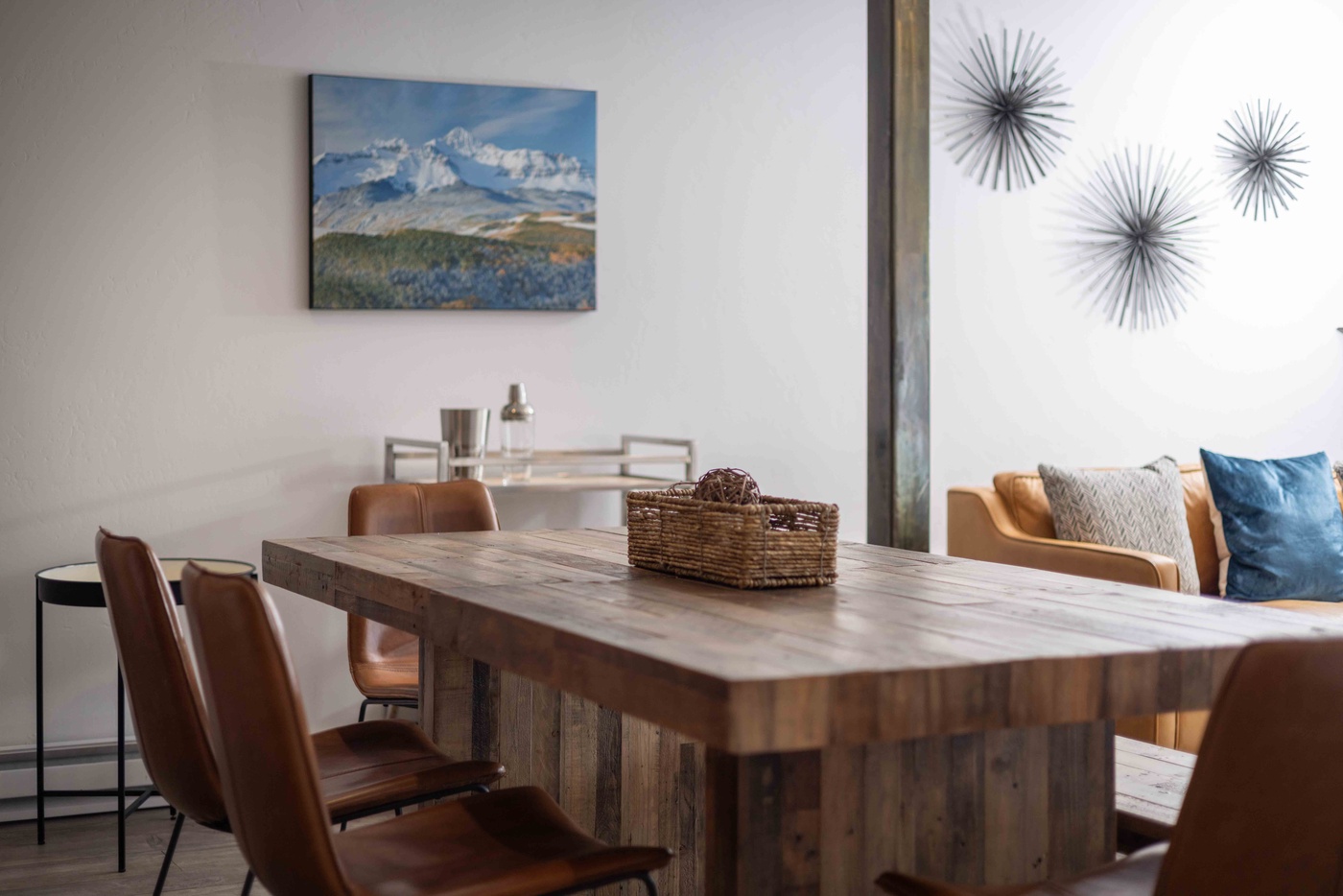 Dining Room - Summer