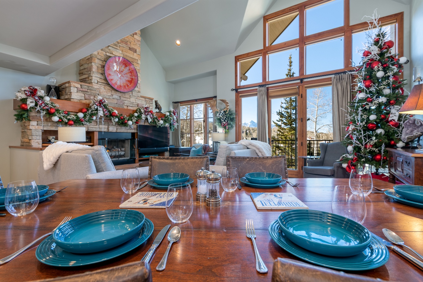 Dining Room - Winter