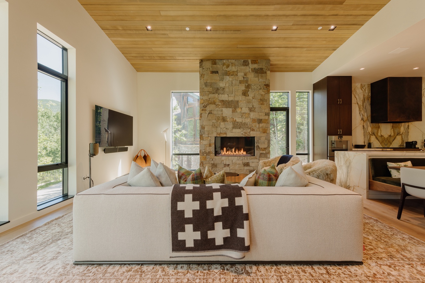 Living Room  - Summer