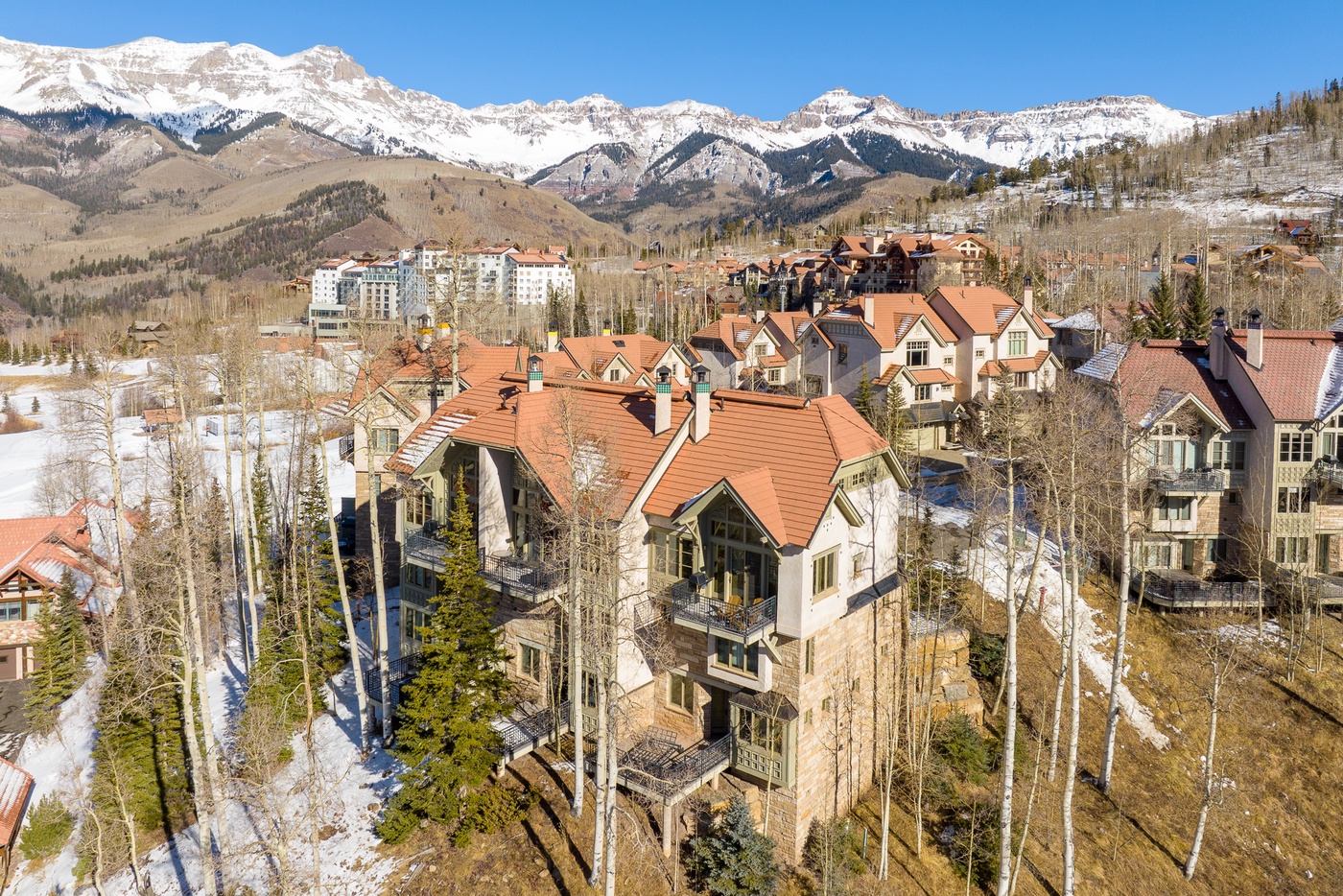 Chalet du Valais at Aspen Ridge Views