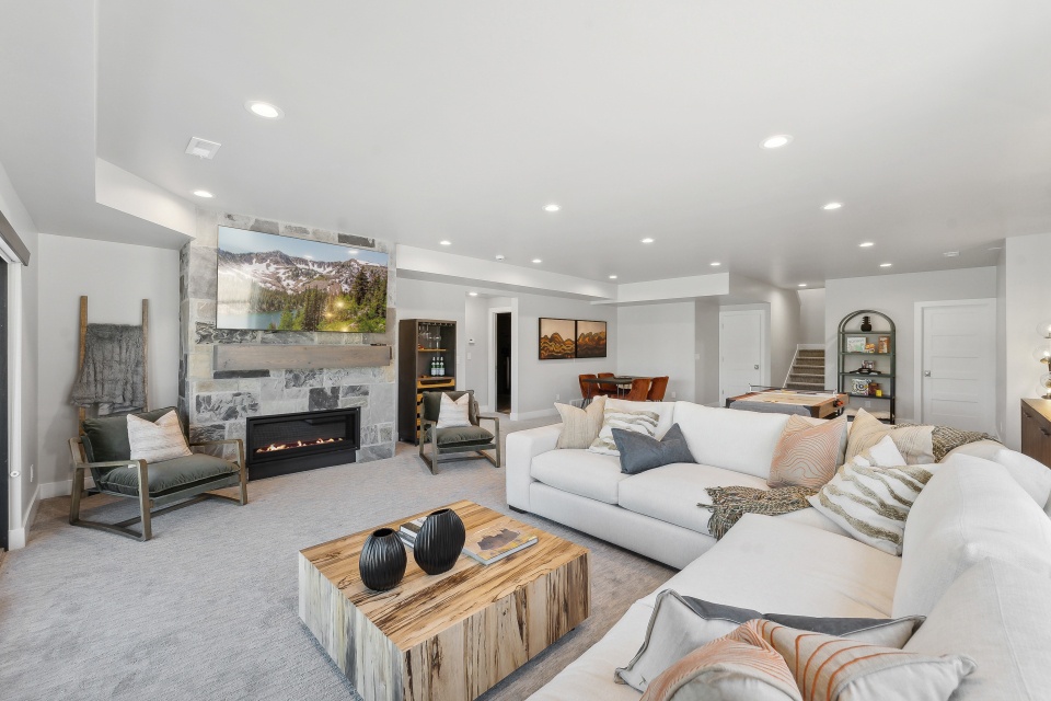 Lower Lounge