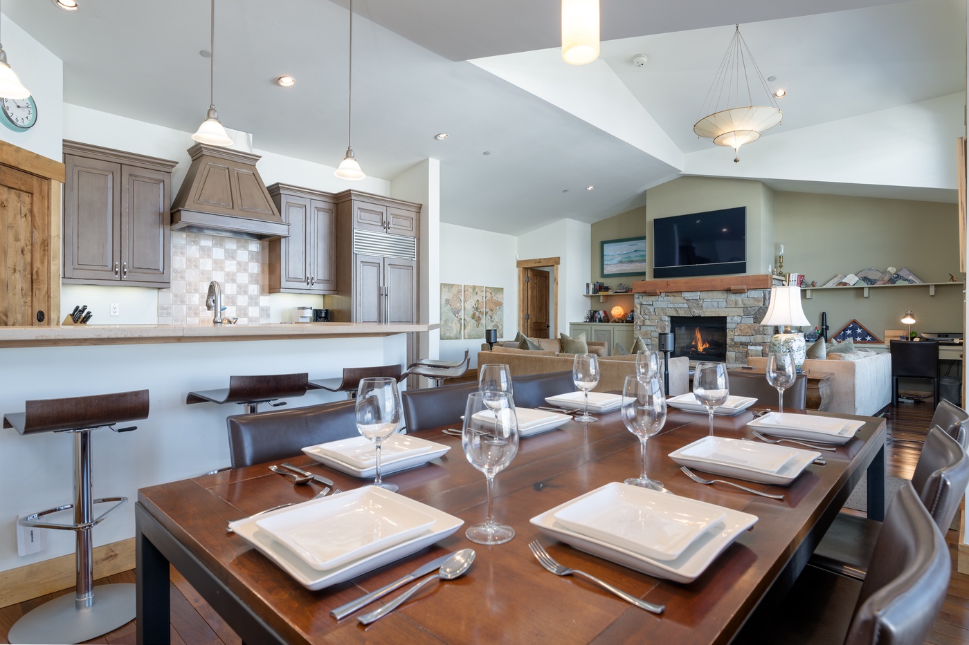Dining Room - Winter