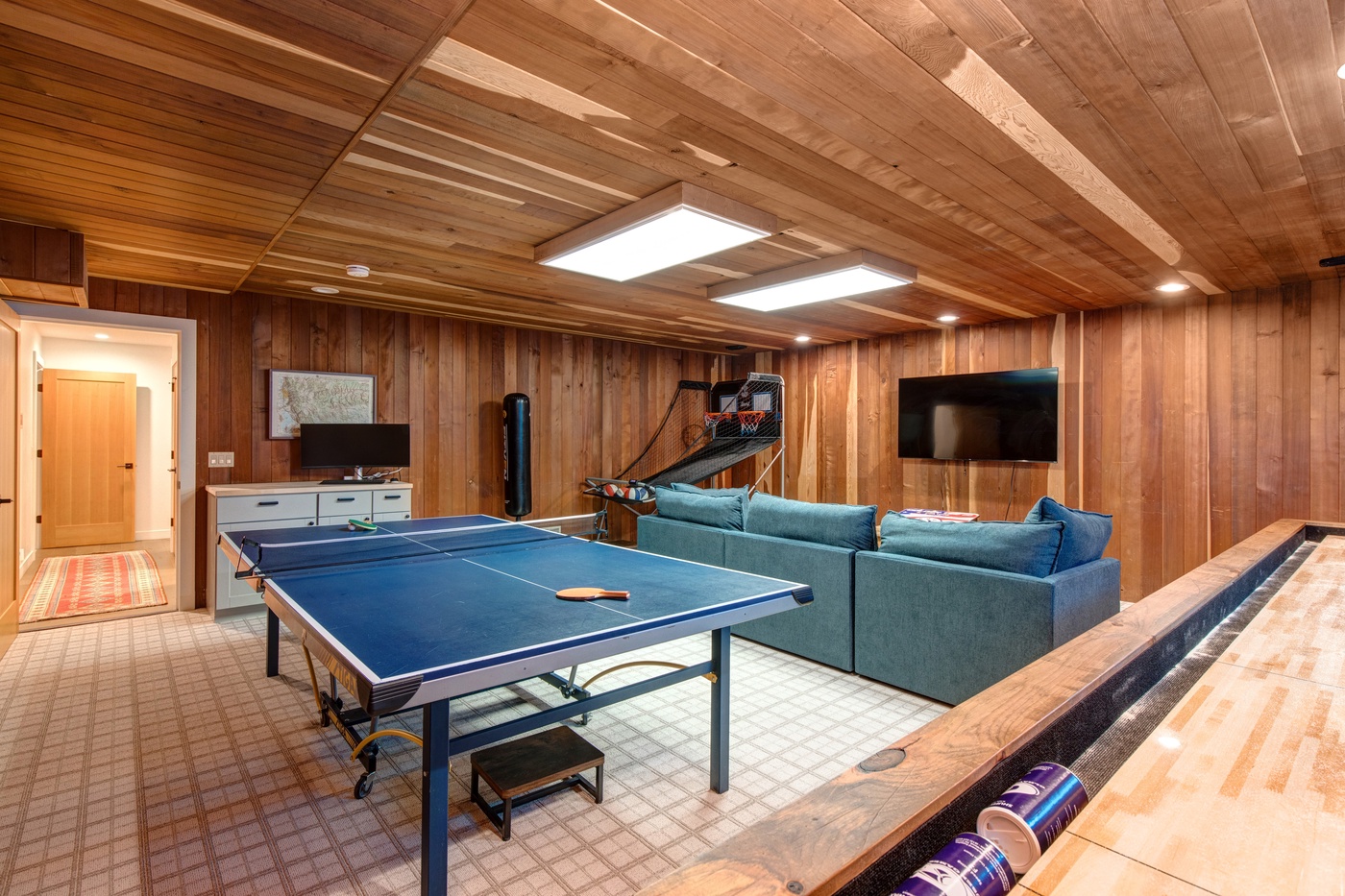 Game Room - Winter