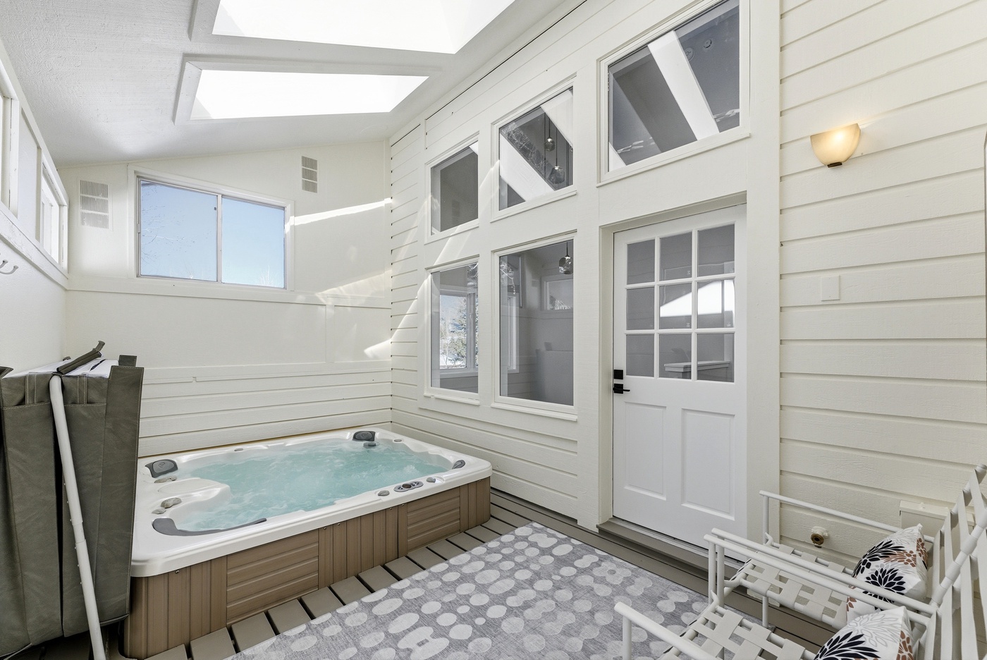 Hot Tub