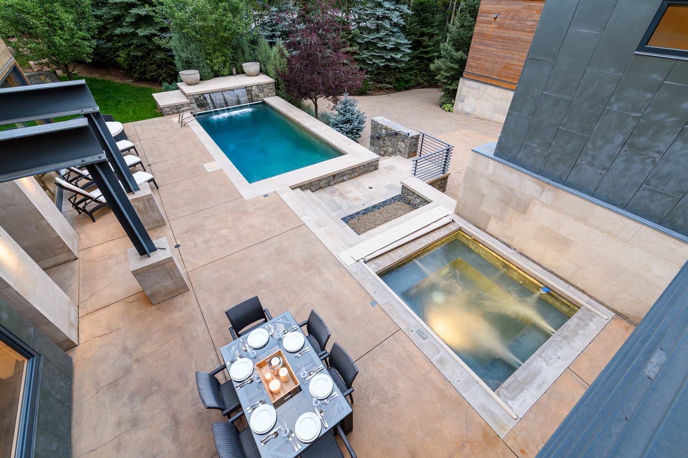 Private Pool and Hot Tub