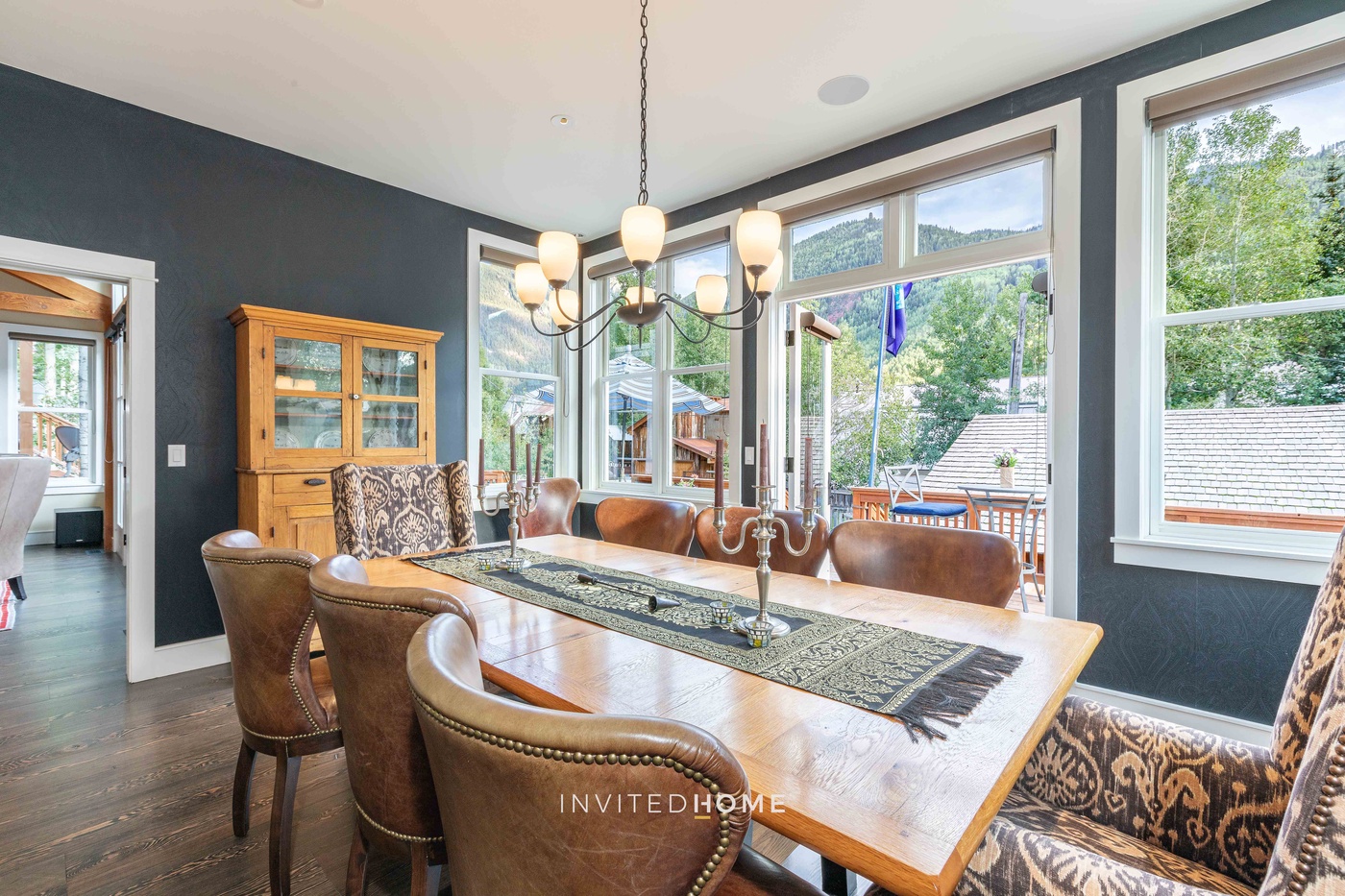 Dining Room - Summer
