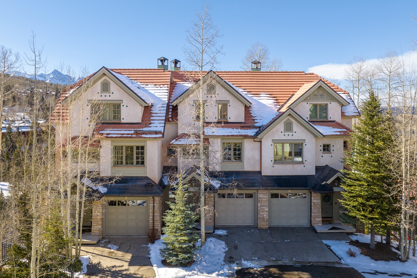 Chalet du Valais at Aspen Ridge