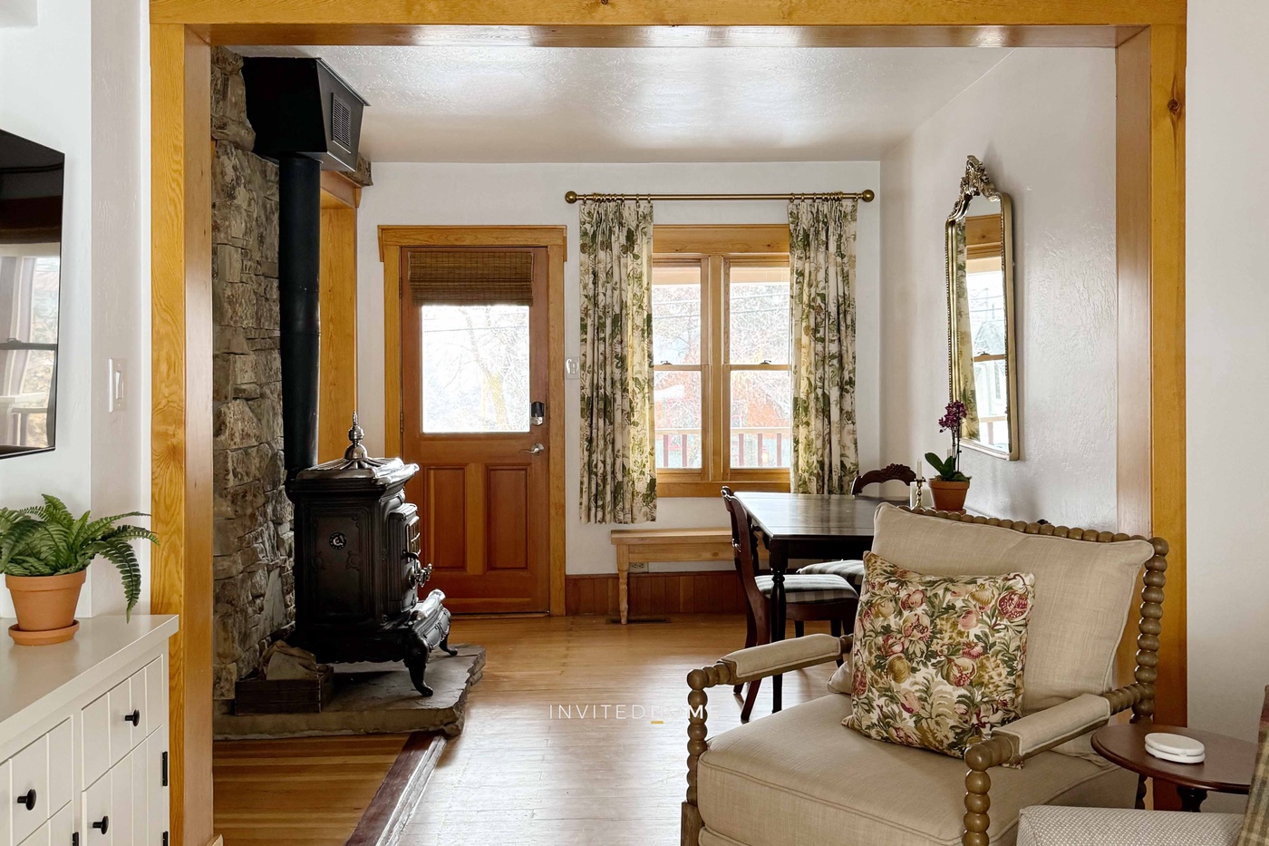 Dining Room - Winter