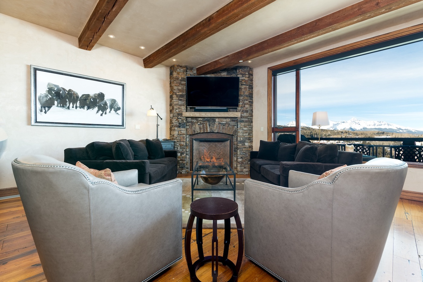 Sunshine-Overlook_Telluride_Living-Room-1_Winter_2023