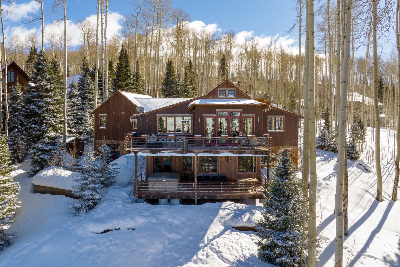 Exterior - Winter