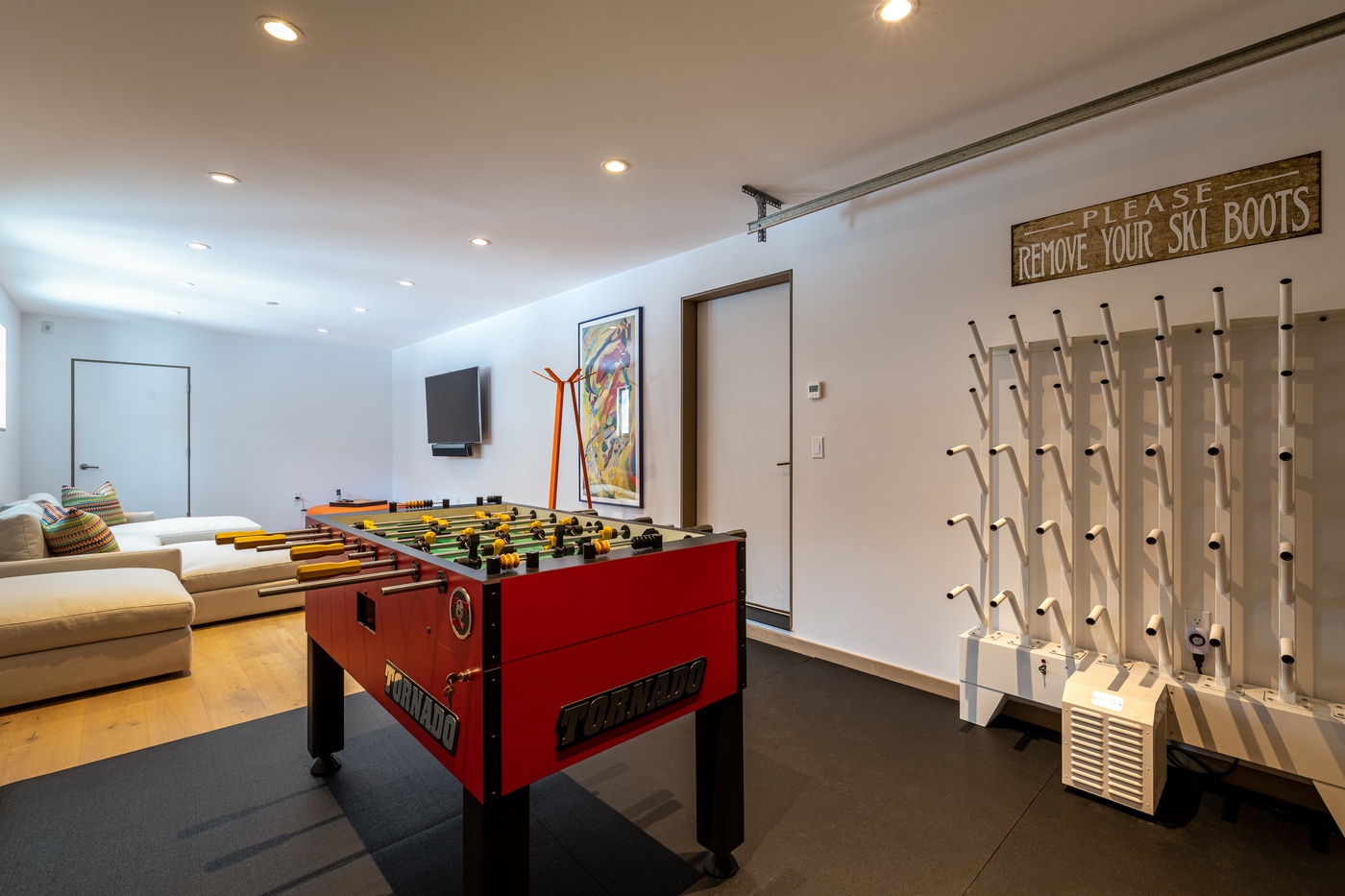 Game Room - Winter
