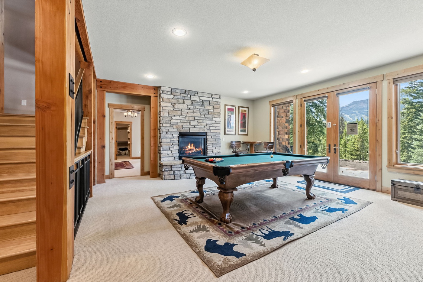 Lower Lounge - Summer