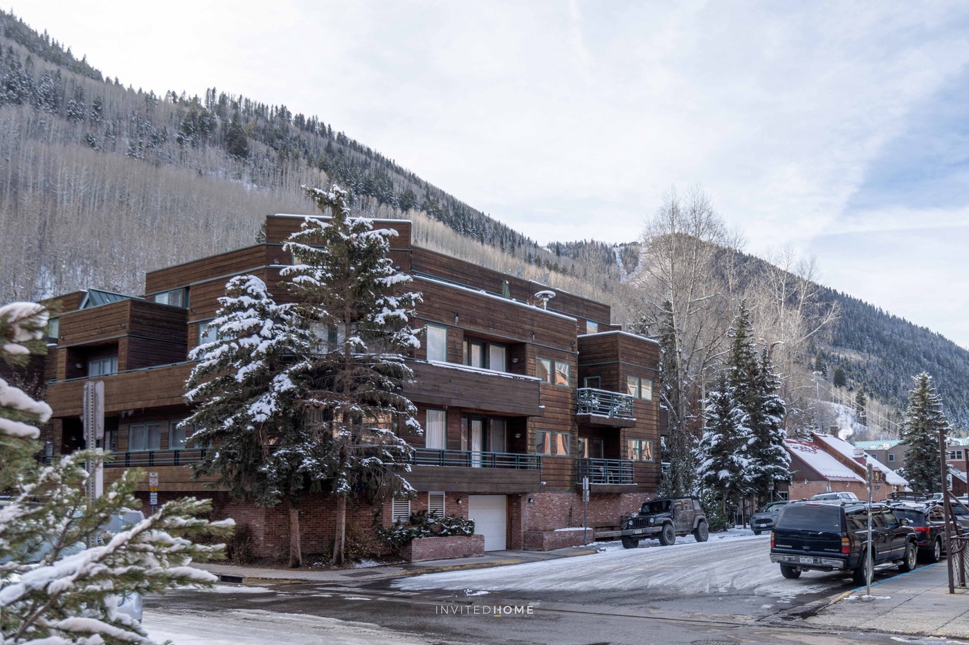 Exterior - Winter