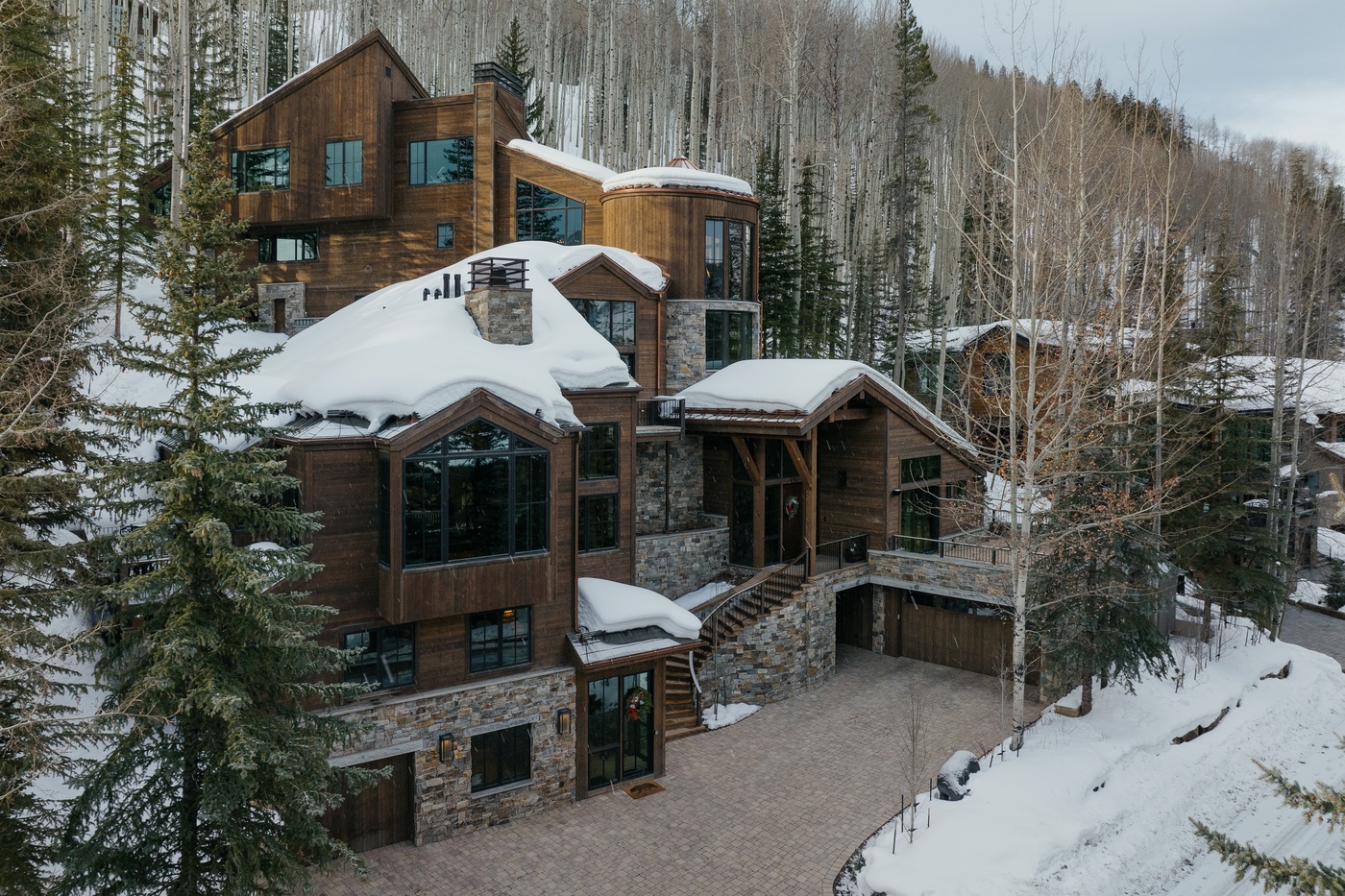 Exterior - Winter