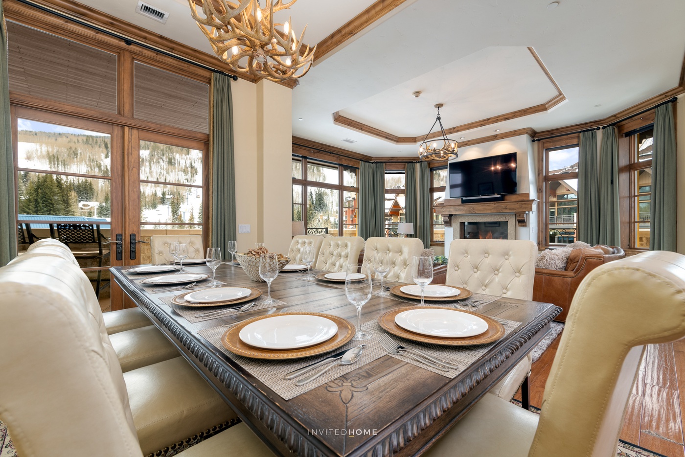Dining Room - Winter