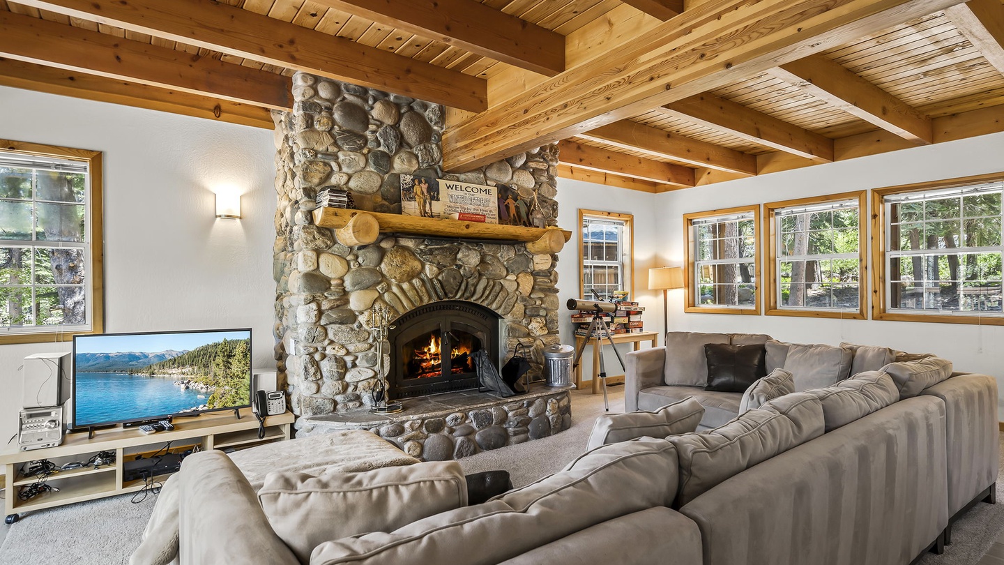 Tahoe Donner Meadow View Cabin