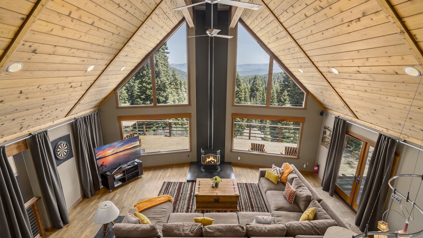 View From Primary Bedroom: Falcon's Eye View Retreat