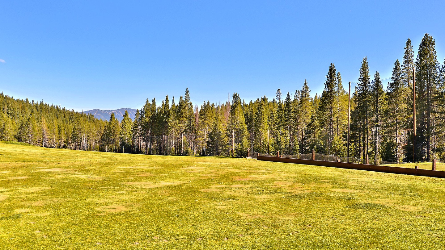 Driving Range: Trout Creek Recreation Center