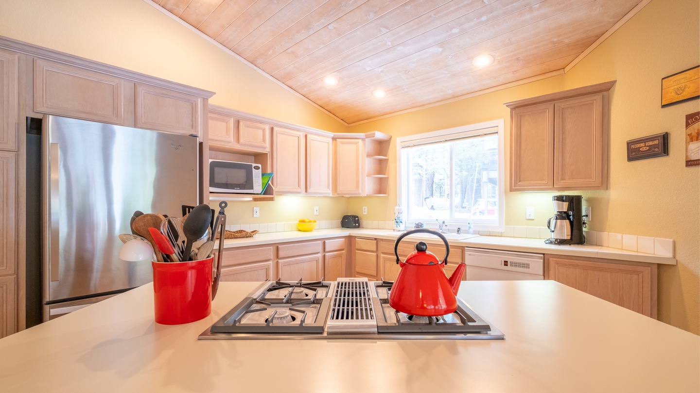 Kitchen Counter: Three Pines Family Cabin