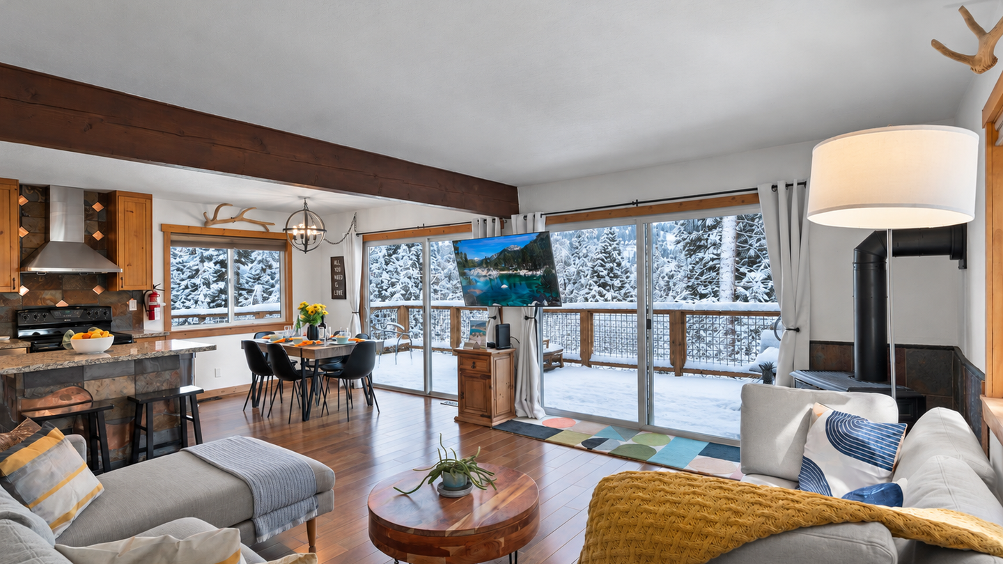 Lake Vista Hideaway